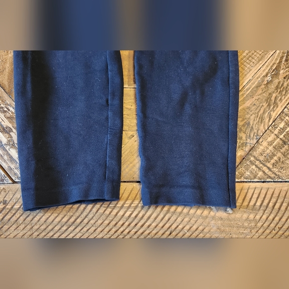 J. Crew Gigi Pant with Side-zip Closure in Ponte Black Size 6 - Picture 4 of 9